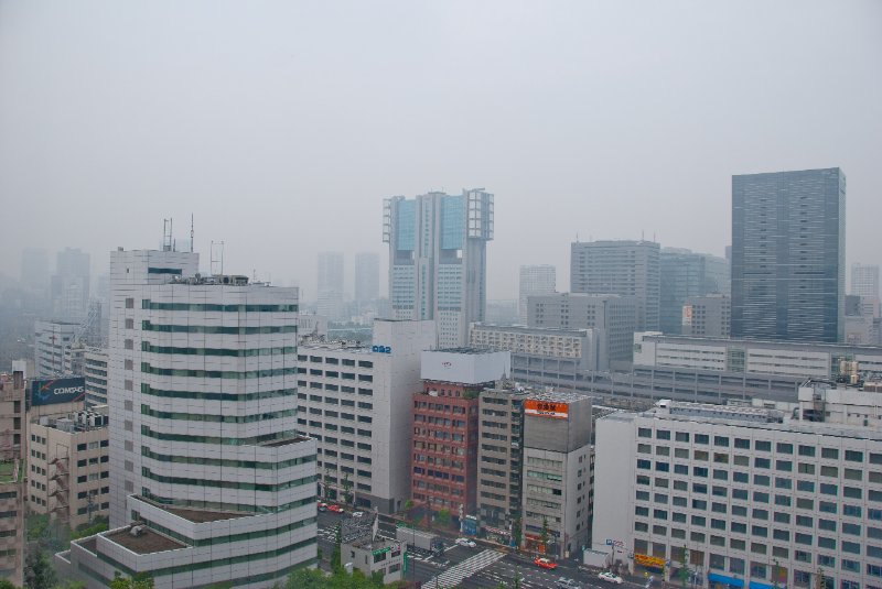 Tokyo051109-6412.jpg - View of Shinagawa from room 1810, Hotel Pacific