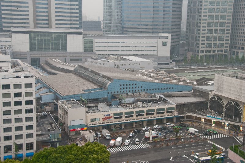 Tokyo051109-6416.jpg - View of Shinagawa Station  from room 1810, Hotel Pacific