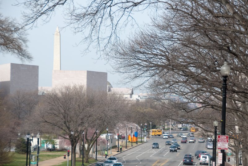 WashDC032709-4231.jpg - Looking West on Constitution Avenue