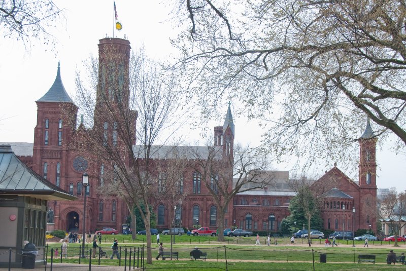 WashDC032709-4318.jpg - Smithsonian Institution Building ("The Castle")