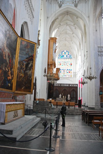 Antwerp021610-1421.jpg - Peter Paul Rubens.  De kruisafneming / The Descent from the Cross. (left edge)