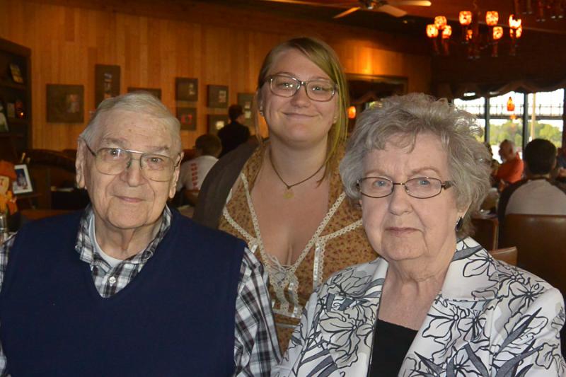 GrandmaBirthday092715-3772.jpg
